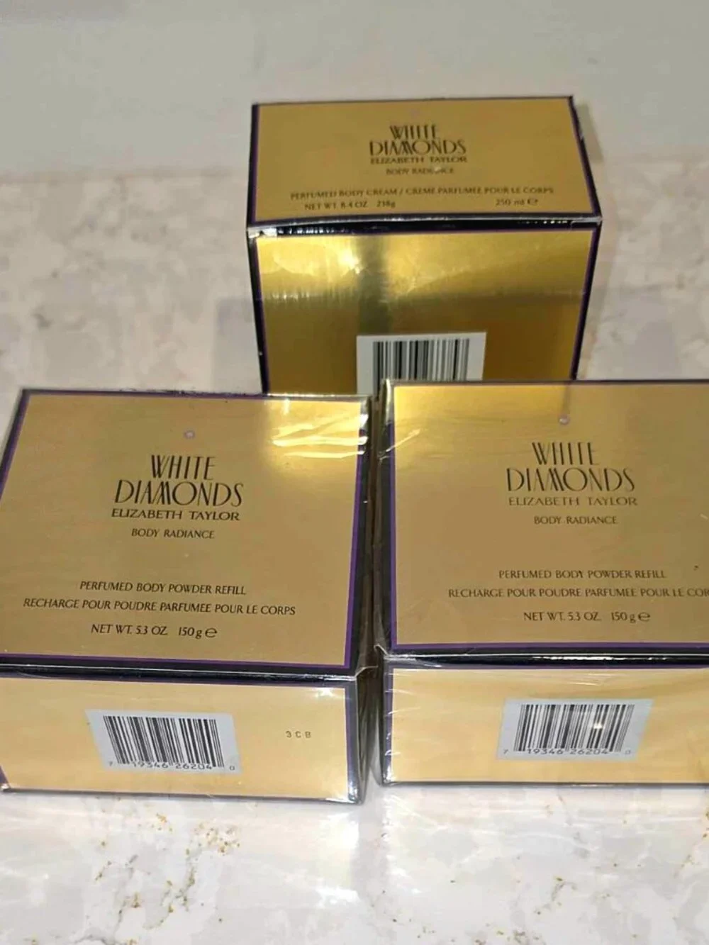Elizabeth Taylor White Diamonds Body Radiance Set 3 Pc Body Cream & 2 Powder NIB